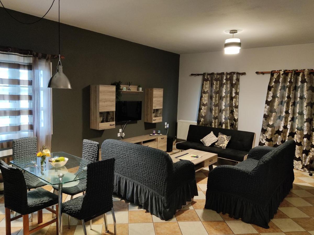 Vretti'S Apartment Fratsia 외부 사진